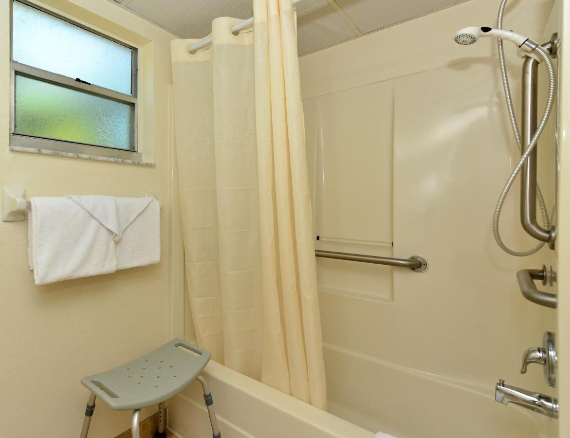 Americas Best Value Inn Bradenton-Sarasota Екстериор снимка