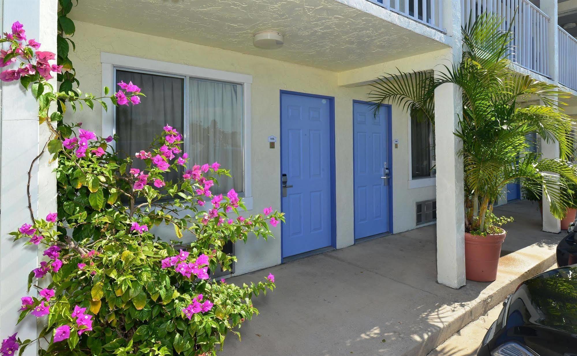 Americas Best Value Inn Bradenton-Sarasota Екстериор снимка